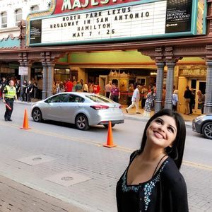 Meet your Posher, Lourdes